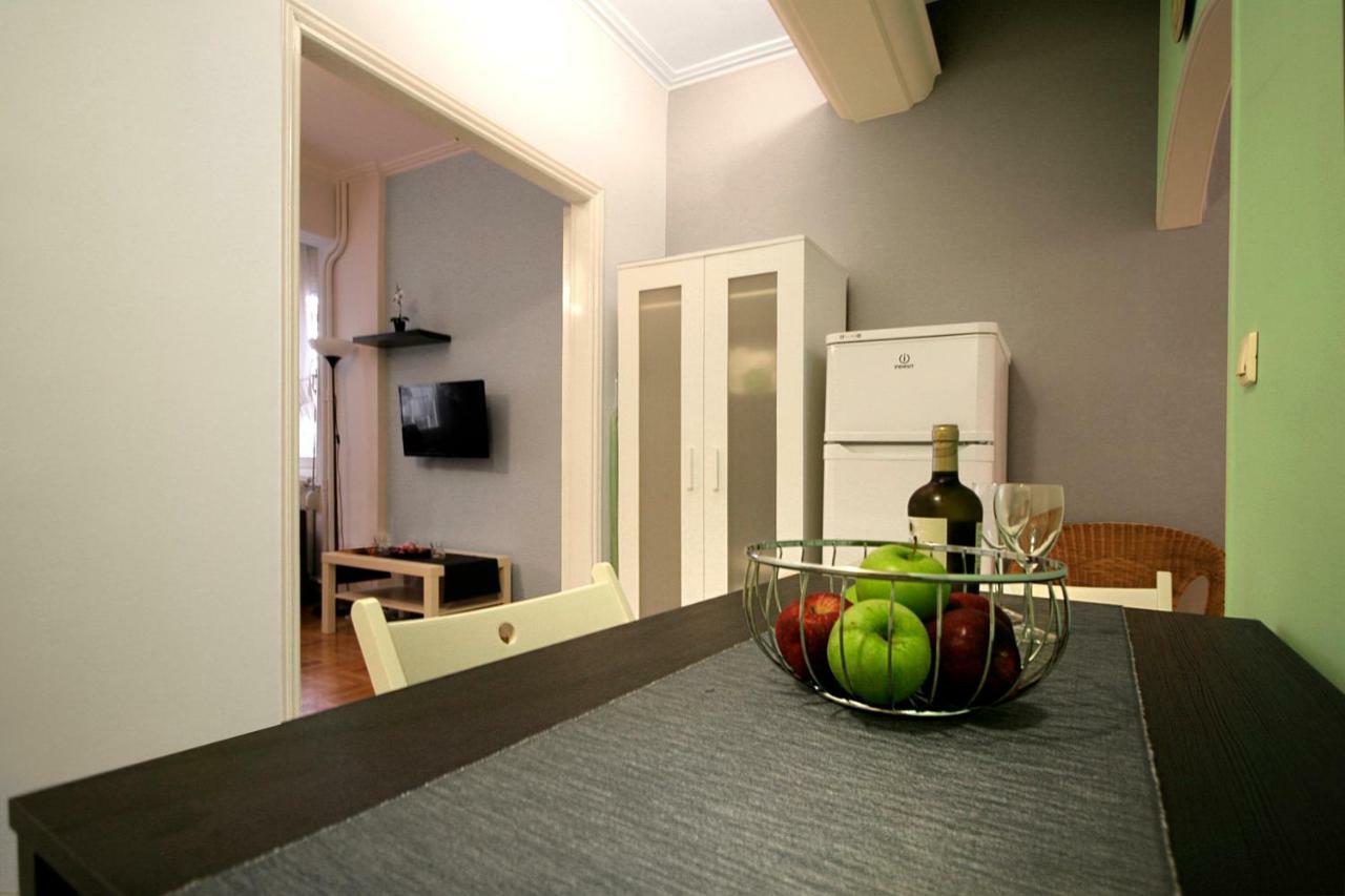 Luxury flat in Kolonaki, 3’ Metro Apartment Athena Bagian luar foto